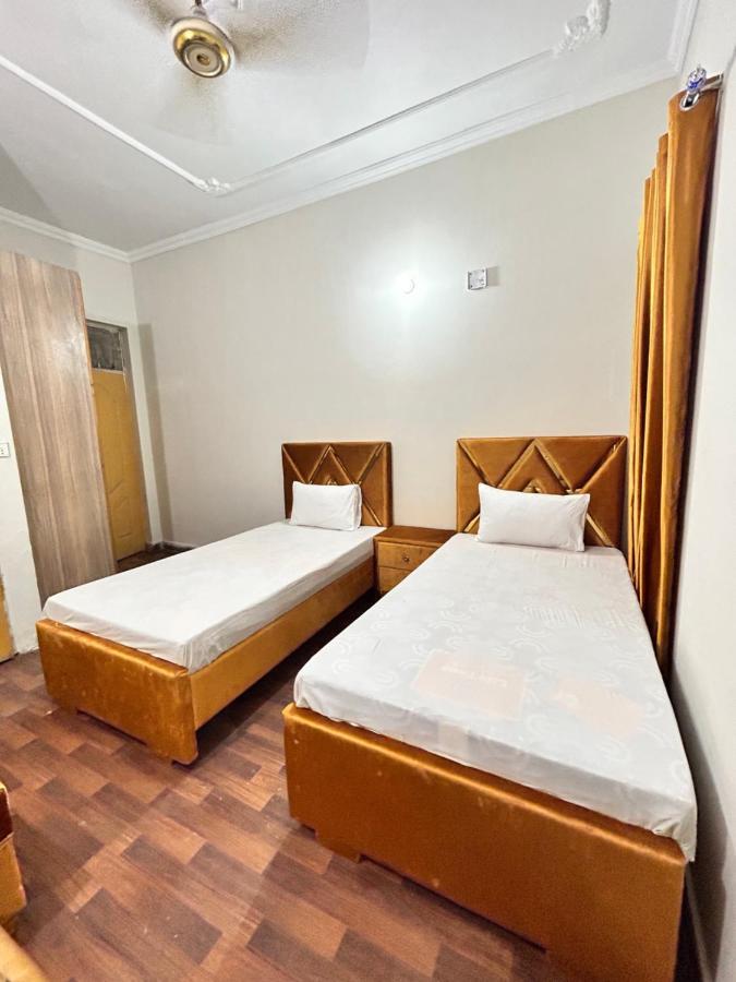 Eden Plus Executive Hotel Лахор Экстерьер фото