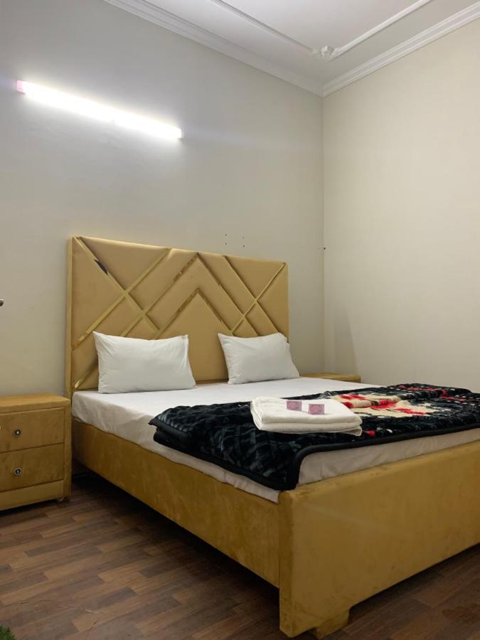 Eden Plus Executive Hotel Лахор Экстерьер фото